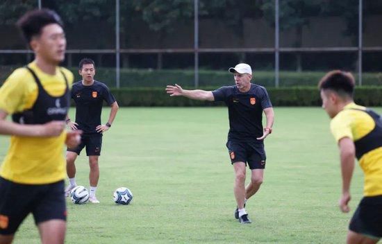 日韩在线播放全免费